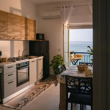 Апартаменти Zia Rina Naxos *
